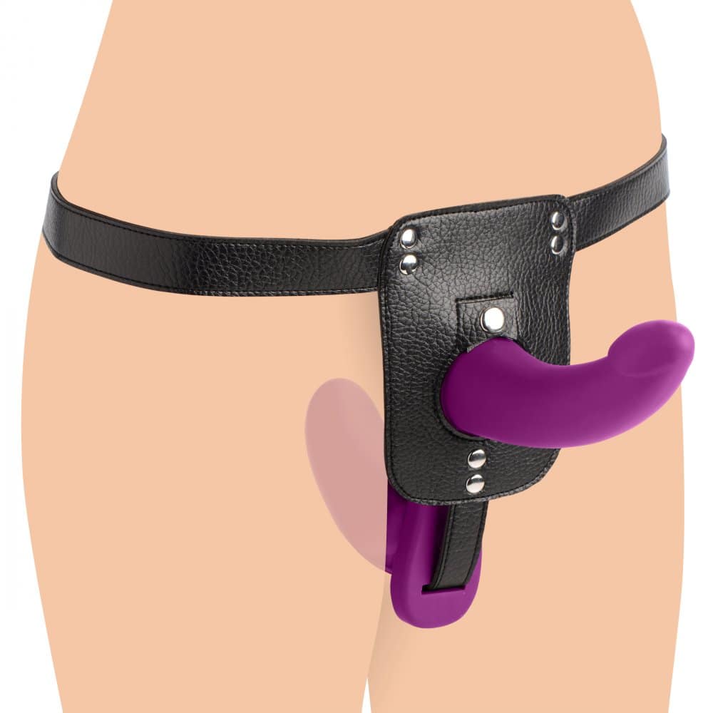 Double Take Vibrating Strap-On Set Demo