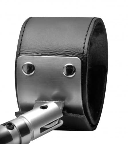 adjustable swiveling spreader bar with cuff