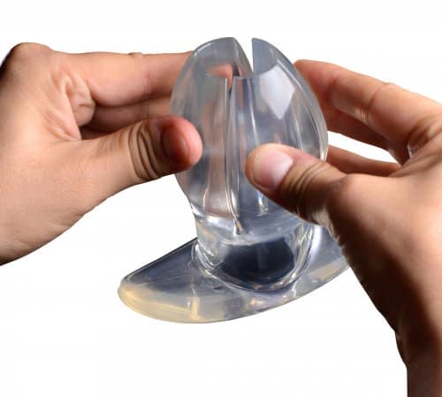 Expanding Clear Dilator Plug Demo Closed