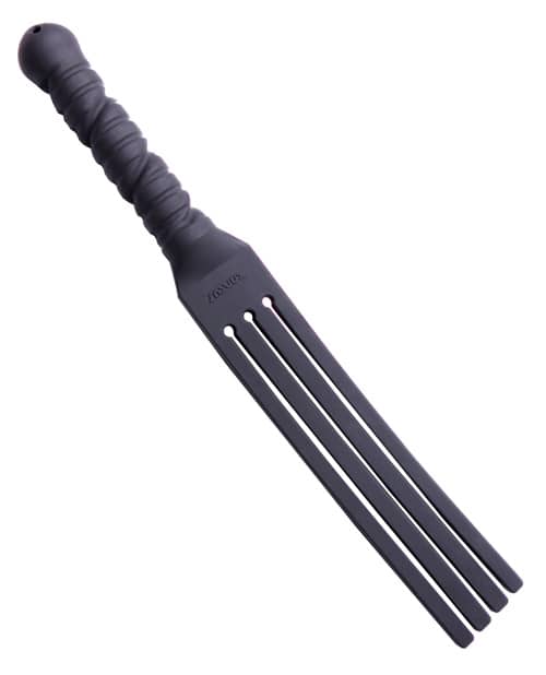 Poly Tawse