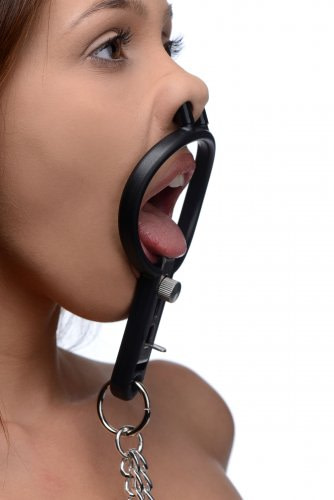 Degraded Mouth Spreader with Nipple Clamps Side View Of Model
